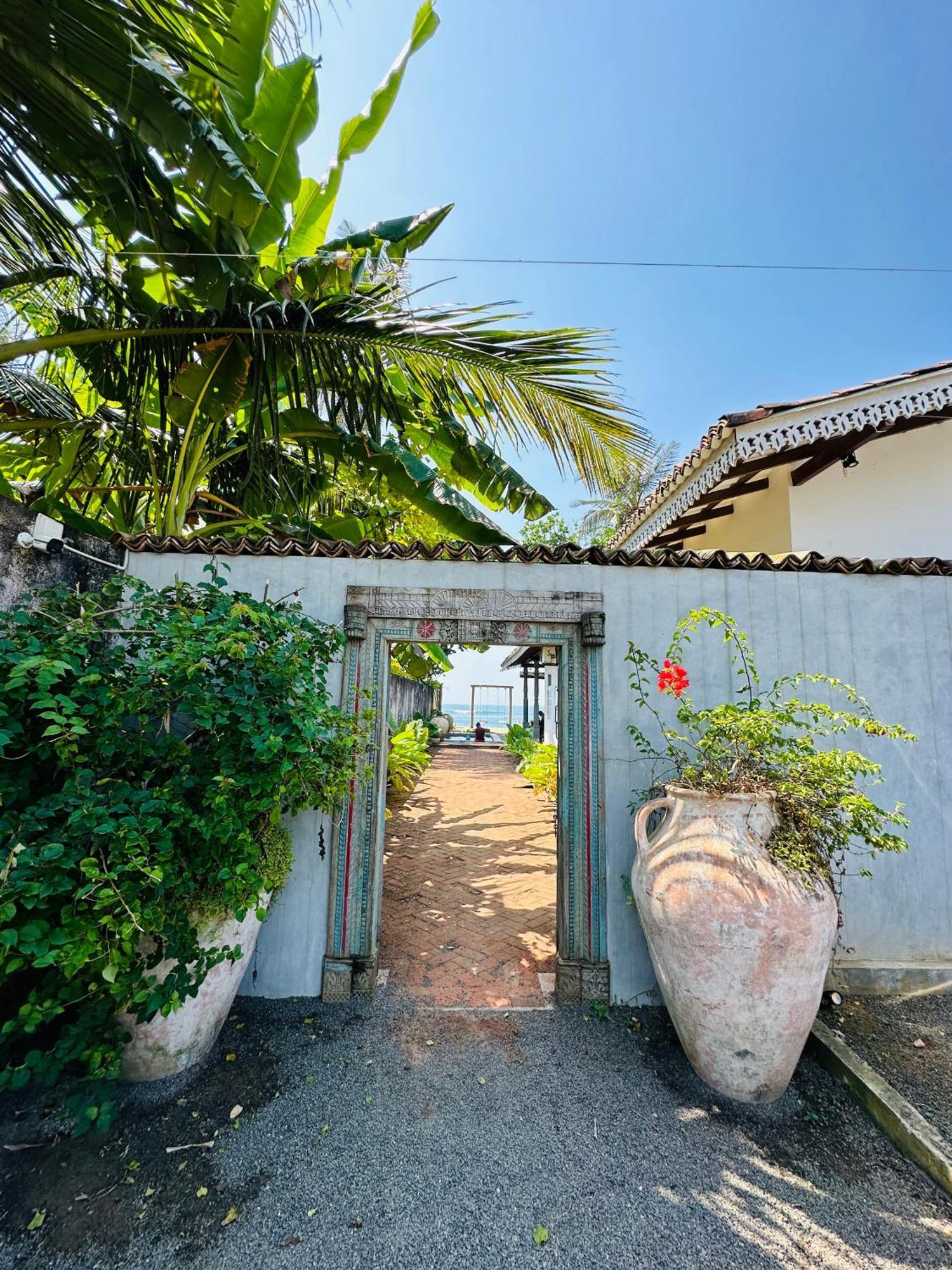 Moi Talpe By Dbi Hotel Exterior foto